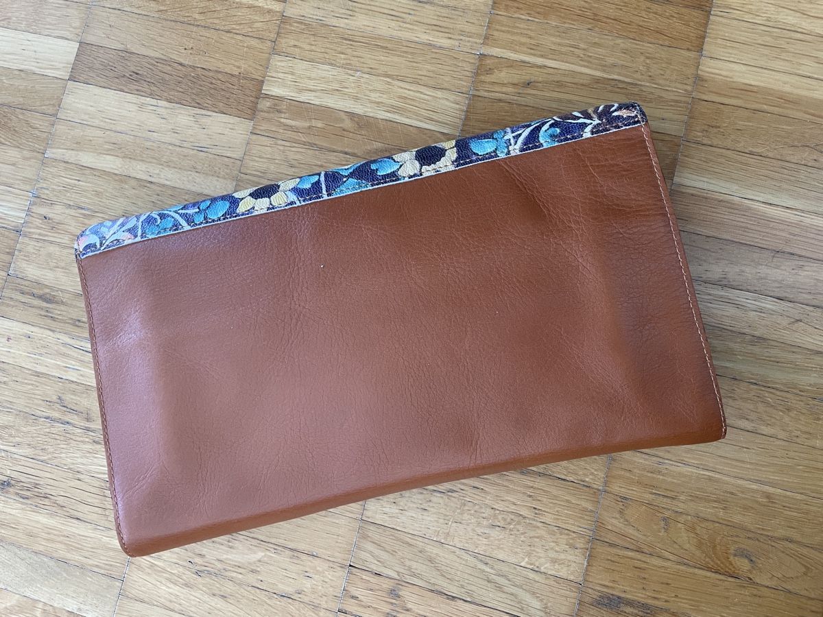 Borse da donna: INIKOO Leather Clutch Bag, New with Tag. – Nuovo e nell'imballaggio originale da Neuchatel venduto da shi_9fzw 3