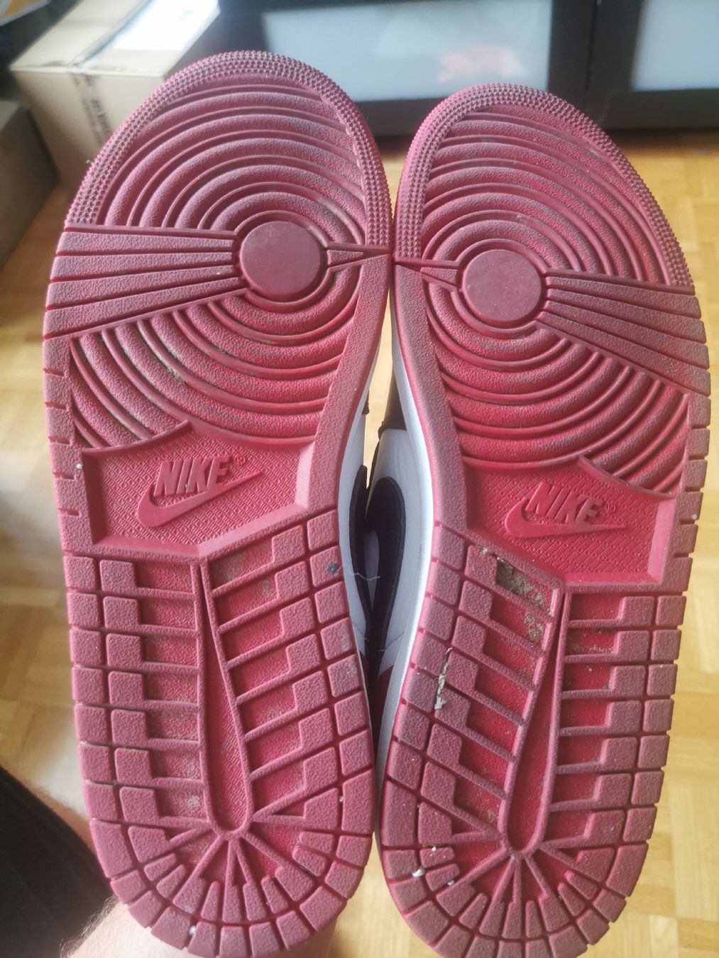 Nike Herrenschuhe: Nike air jordan 1 retro 45 – Neu (gemäss Beschreibung) aus Bern von ged_ffx9 2