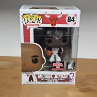 Funko Pop Michael Jordan Bulls N°84 - Edition Limitée!