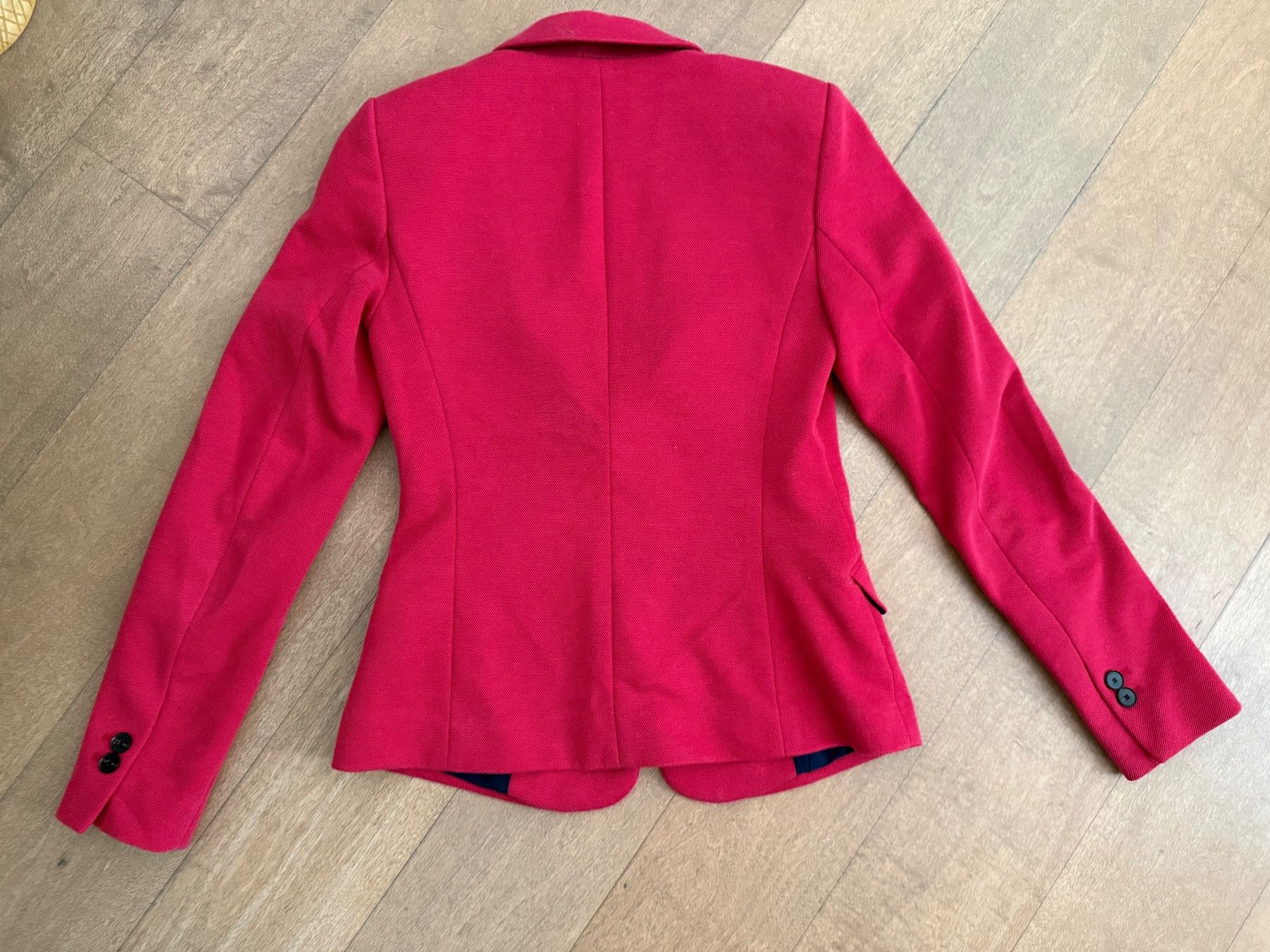 Esprit Vestes: ESPRIT - Korall-farbener Blazer Gr.32 – D'occasion à Meilen par kleisi01 1