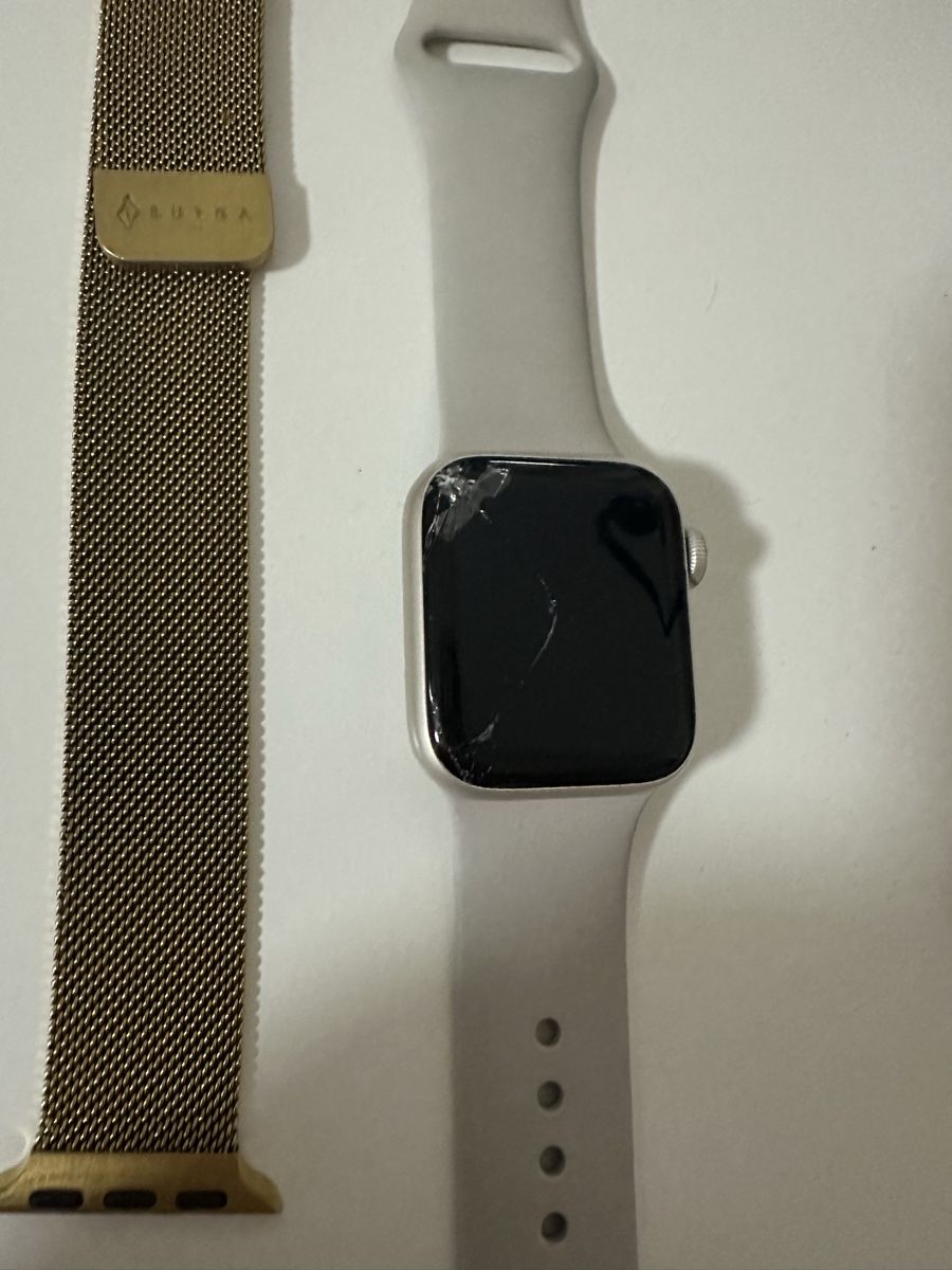 Apple Smartwatch: Apple Watch SE – Gebraucht aus Basel von ronjalg 1