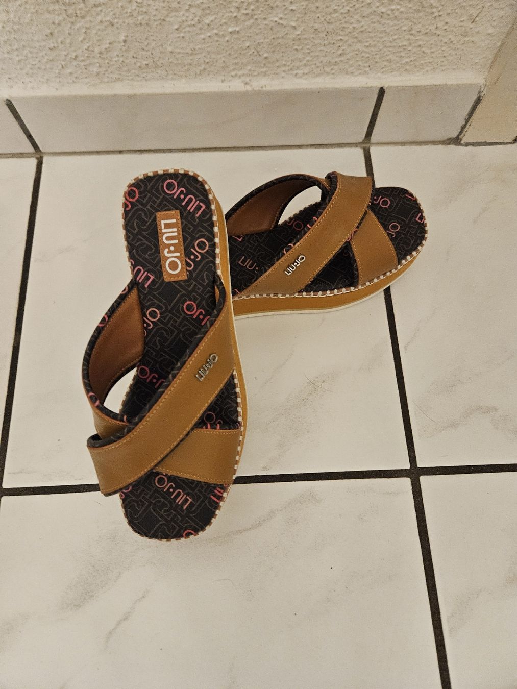 Liu Jo Scarpe da donna: Liu Jo Sandalen Gr.39 – Nuovo (secondo la descrizione) da Niederwil AG venduto da marciag 4