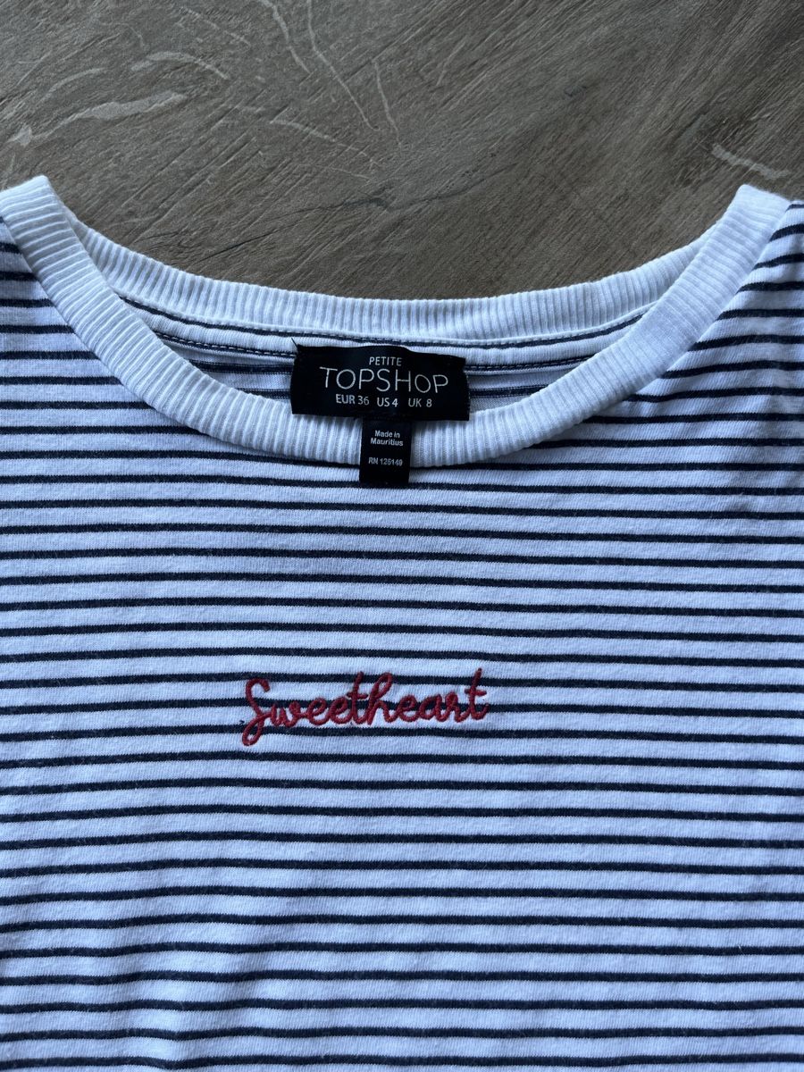 Topshop T-shirt: T Shirt Topshop – Usato da Zuzwil SG venduto da dieschnellemichelle 1