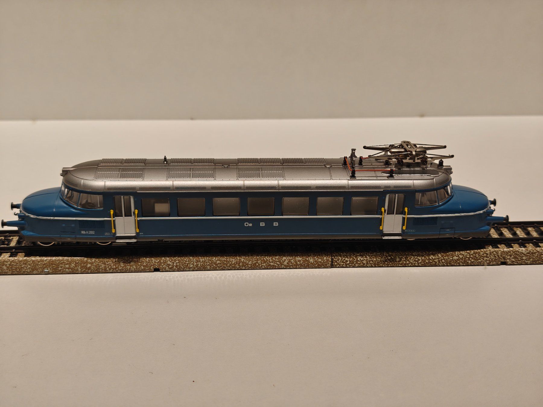 Märklin Modellini di ferrovie: Märklin 3127 Blauer Pfeil RBe 2/4 – Usato da Braunau venduto da Homersimpson 1