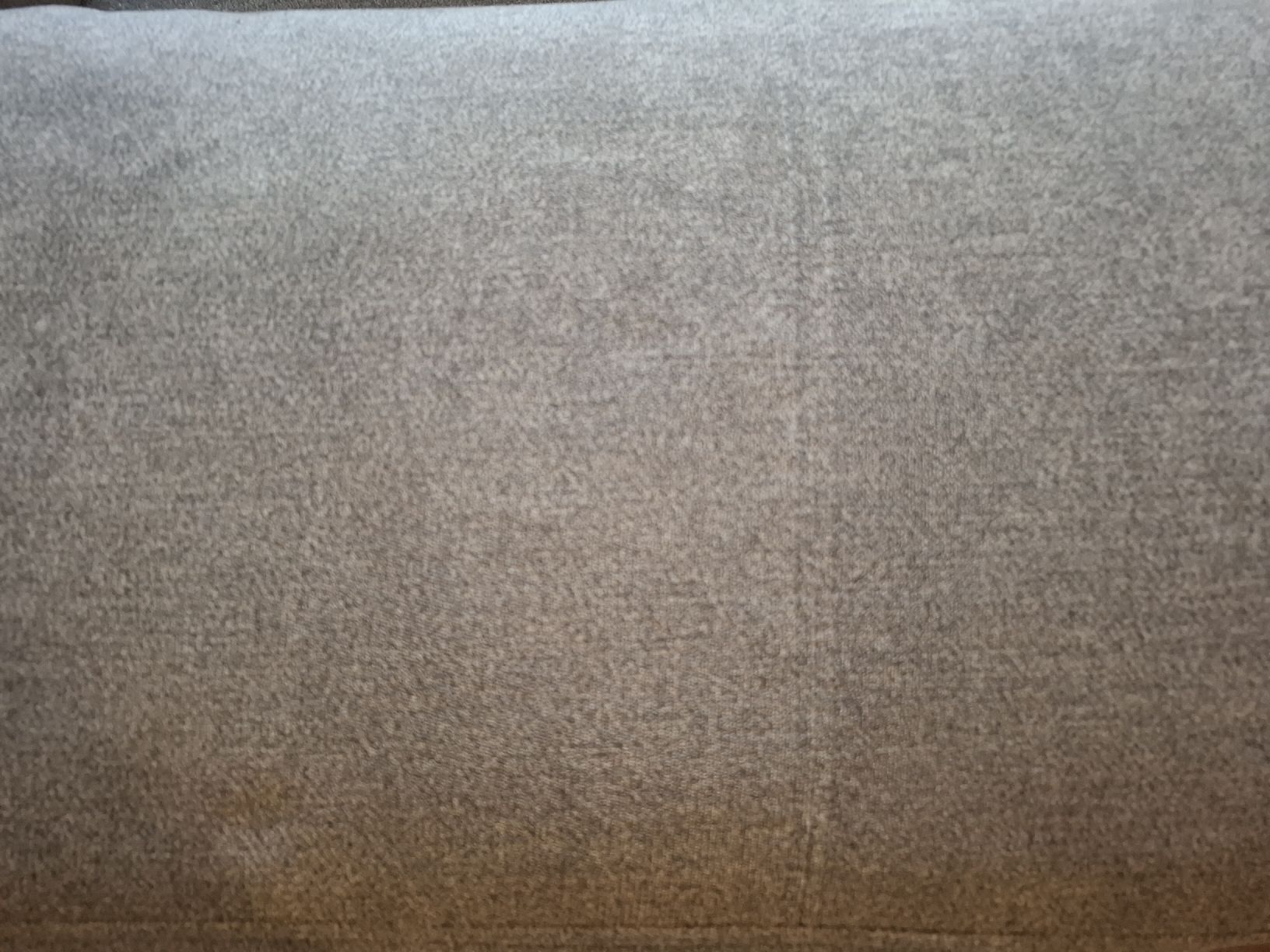 Sofas: 2er Sofa Hellgrau – Gebraucht aus Uzwil von Timzanetti 3