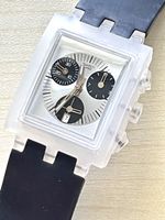 Swatch Chronograph Uhr transparente Gehaeuse schwarzes Armba