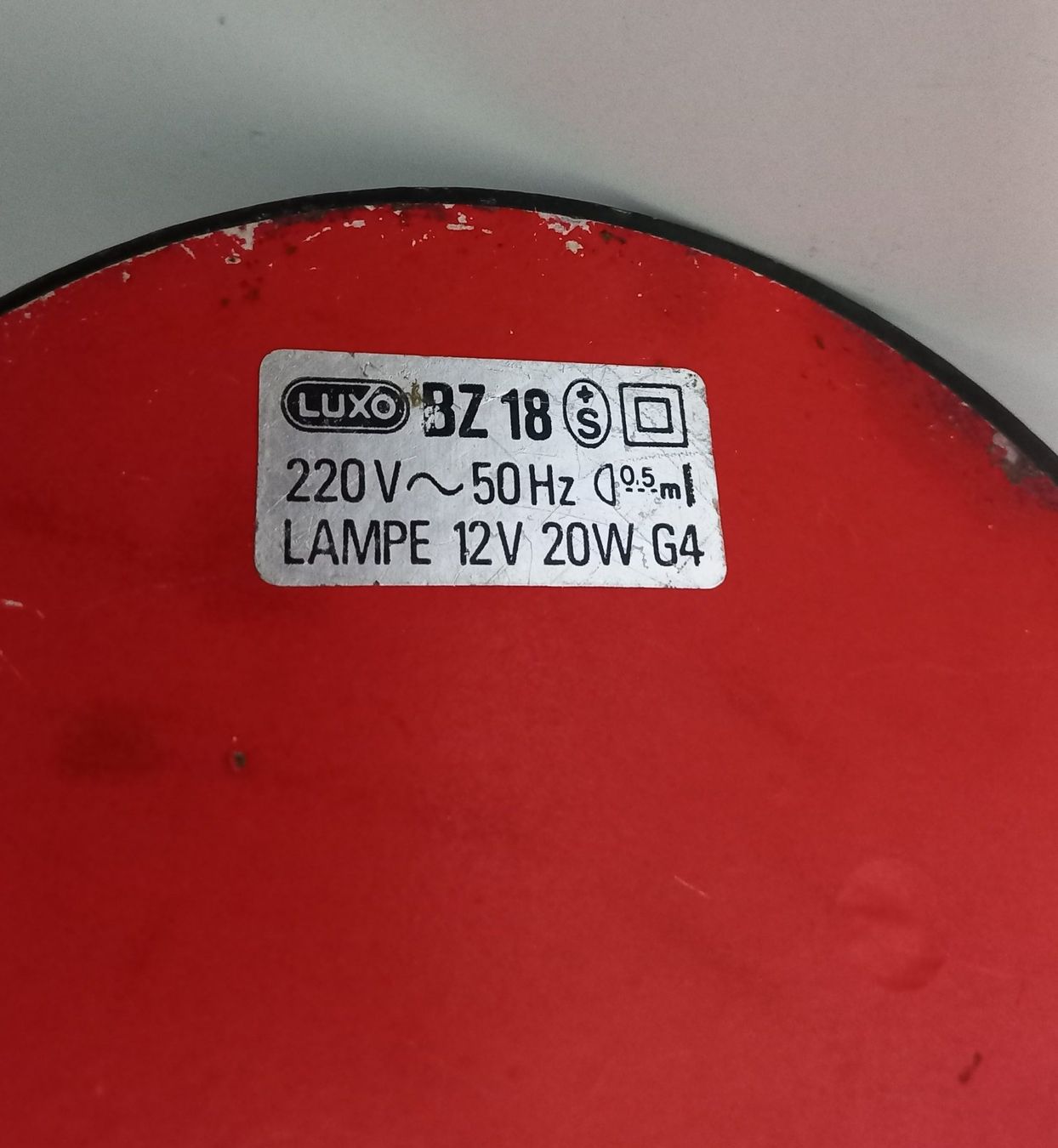 Luxo Lampen: Alte Tischlampe von Luxo – Gebraucht aus Bévilard von Orscha 5