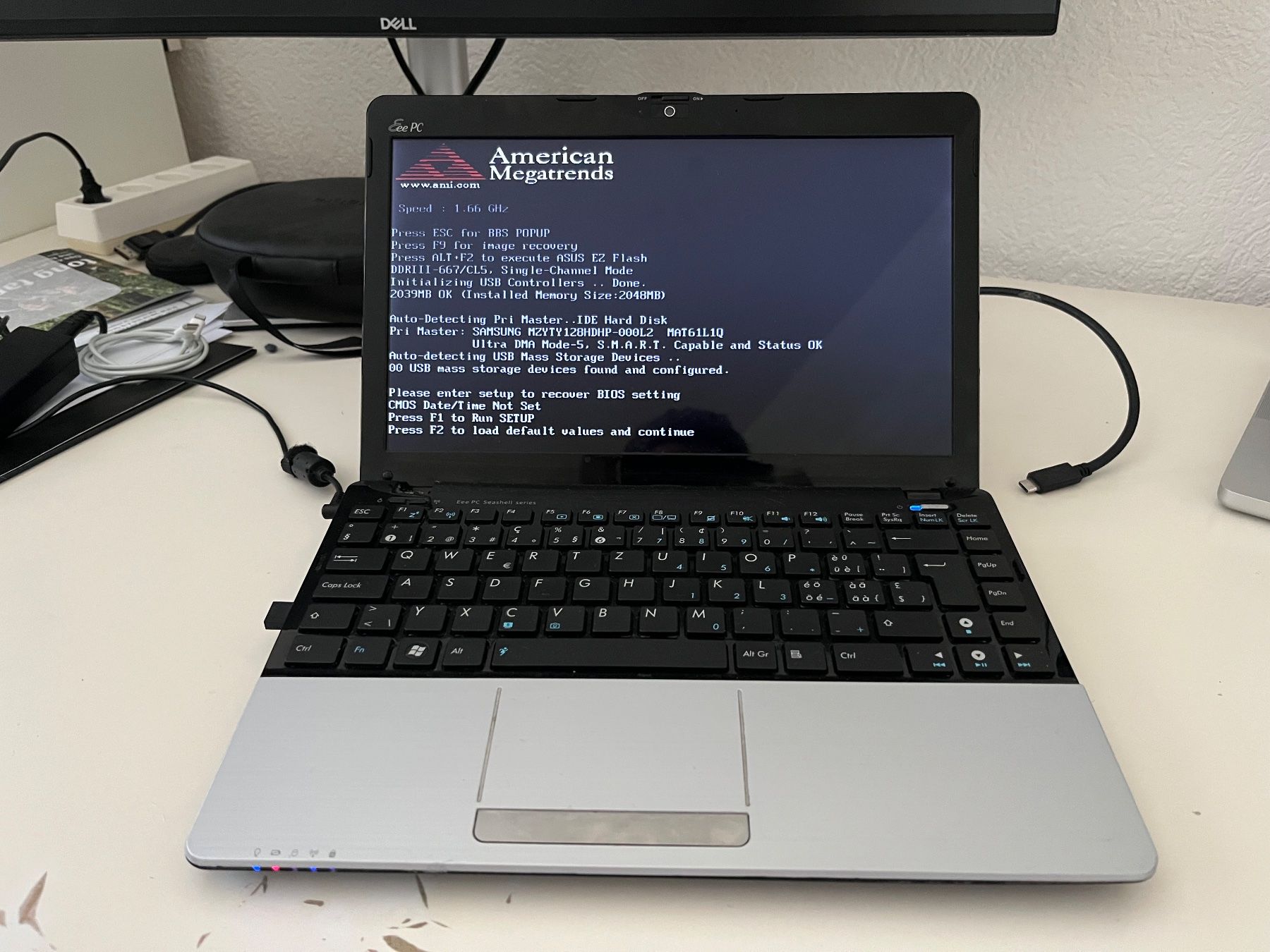 Asus Notebook: ASUS Eee PC Intel Atom® N570 2 Go – Difettoso da Nyon venduto da Ataraxia