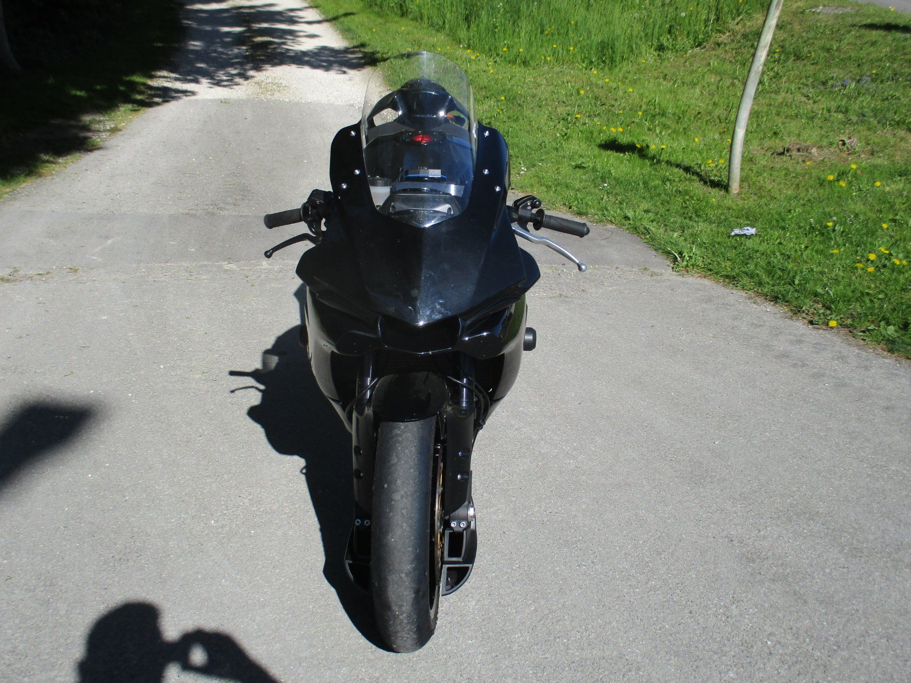 Yamaha Strada: Yamaha R1 – Usato da Riedholz venduto da Riedholz-Garage 5