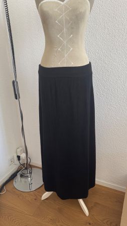 Epoca warmer Longrock mit Zugbund in Schwarz Gr. M (NEU!)