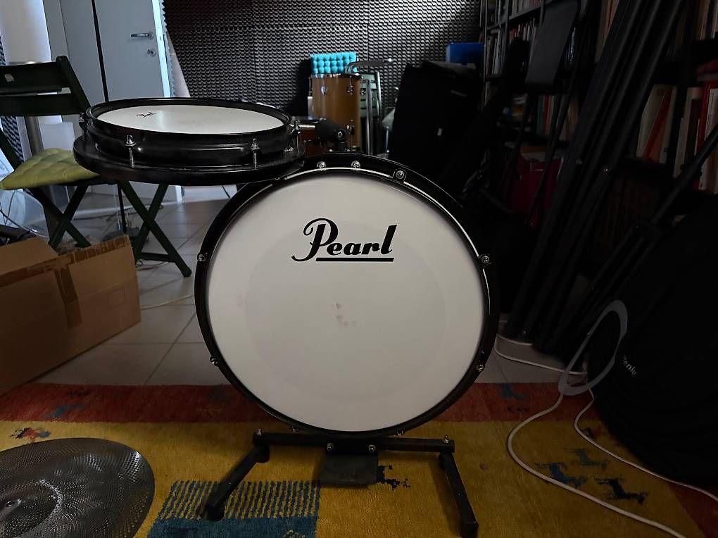 Strumenti musicali: Pearl Compact Travel Kit – Usato da Cademario venduto da Grudilo