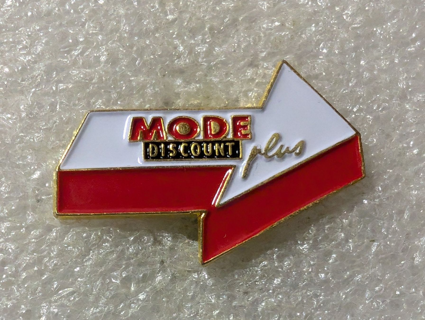Placchette & Badge: Ansteckpin 201: Mode Discount – Usato da Oppligen venduto da Pin-Fall-Shop