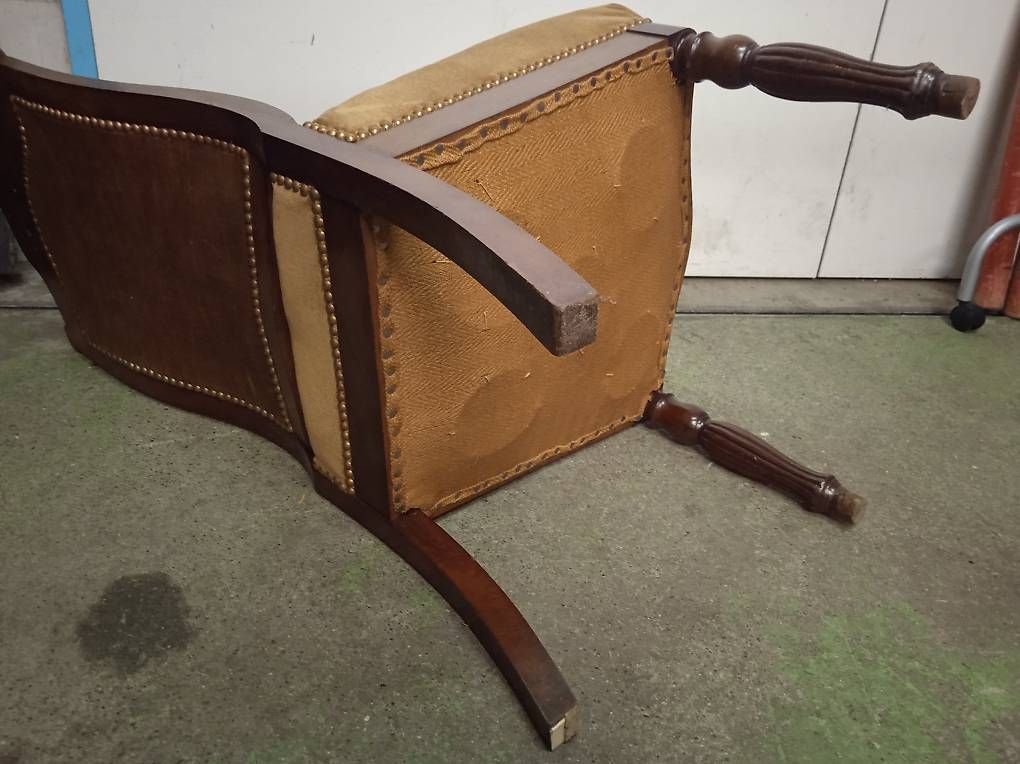 Stühle: Antiker Stuhl, Vintage-Stil – Gebraucht aus Basel von Petergunn 3