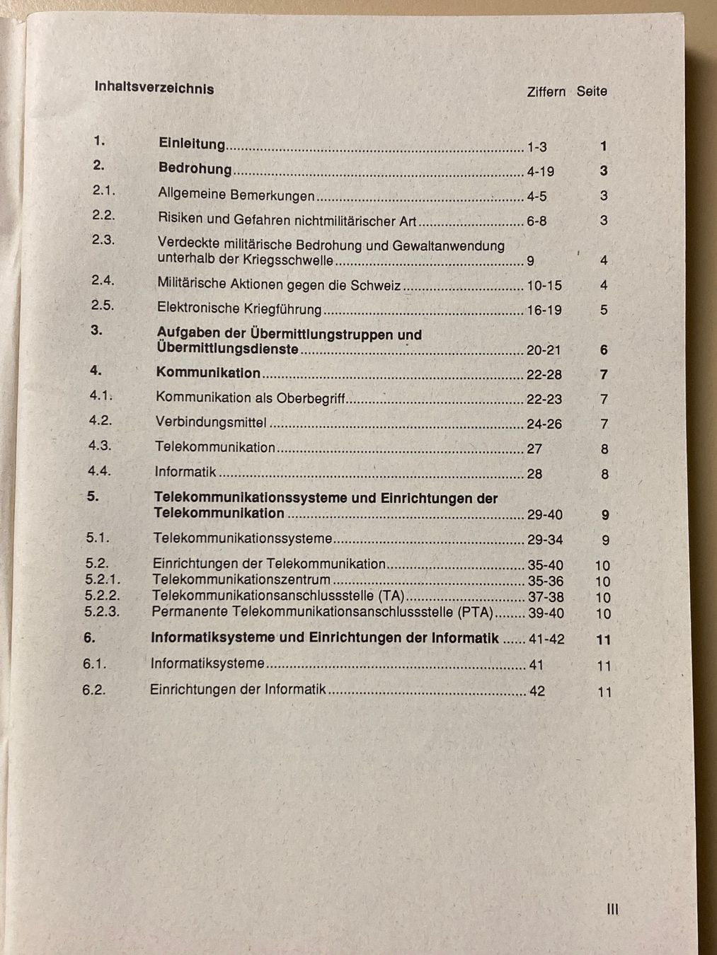 Schweizer Armee Uniformi: 2 Reglemente Übermittlungstruppen der SchweizerArmee – Usato da Brütten venduto da Hst1 1