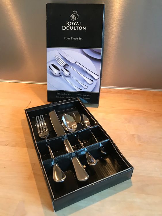 Royal Doulton 4 piece cutleryset Kaufen auf Ricardo