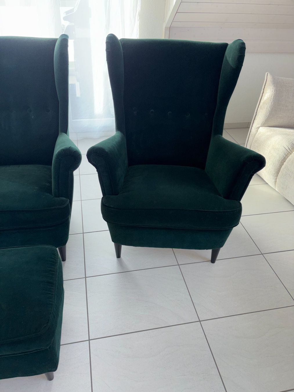 Ikea Poltrone: 2 Ohrensessel mit 1 Hocker, Ikea Strandmon – Usato da Güttingen venduto da RAMBS 2