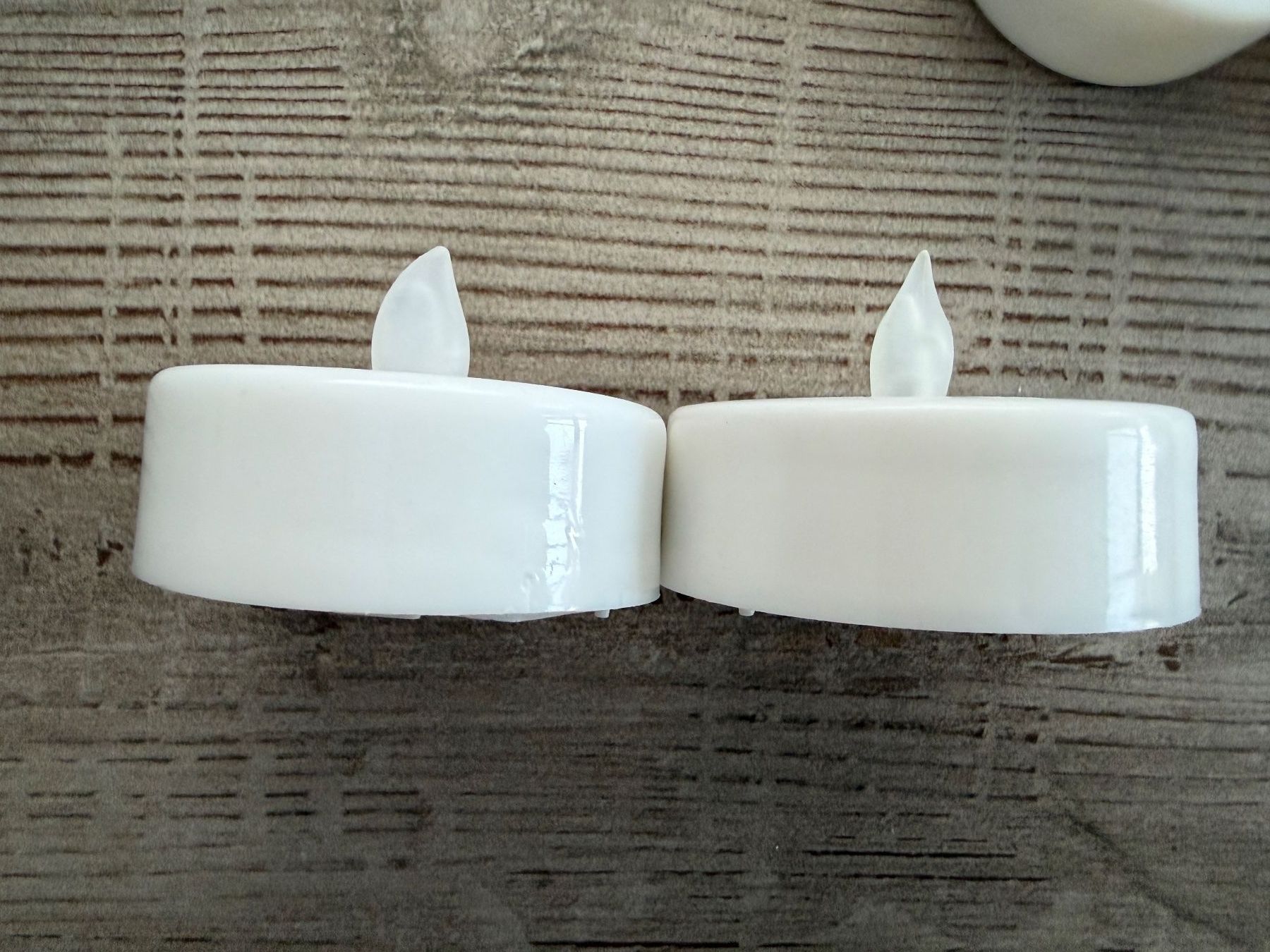 Candele: 16 LED Maxi Teelichter – Usato da Wolfwil venduto da Inseider12 4