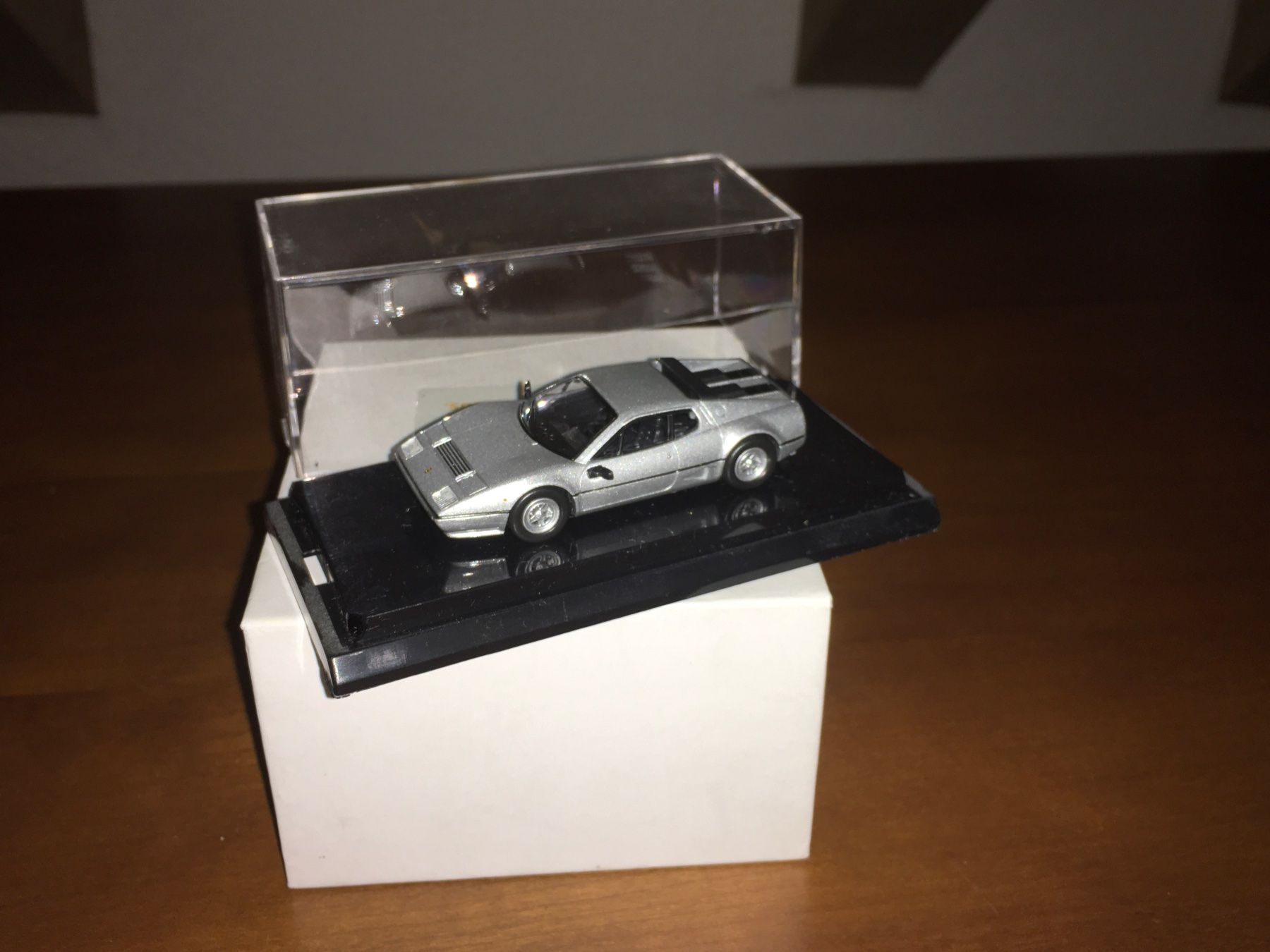Ferrari Modellini d'auto: Ferrari 512 BBi 1/64 – Nuovo (secondo la descrizione) da Wohlen AG venduto da PrivatSammlung