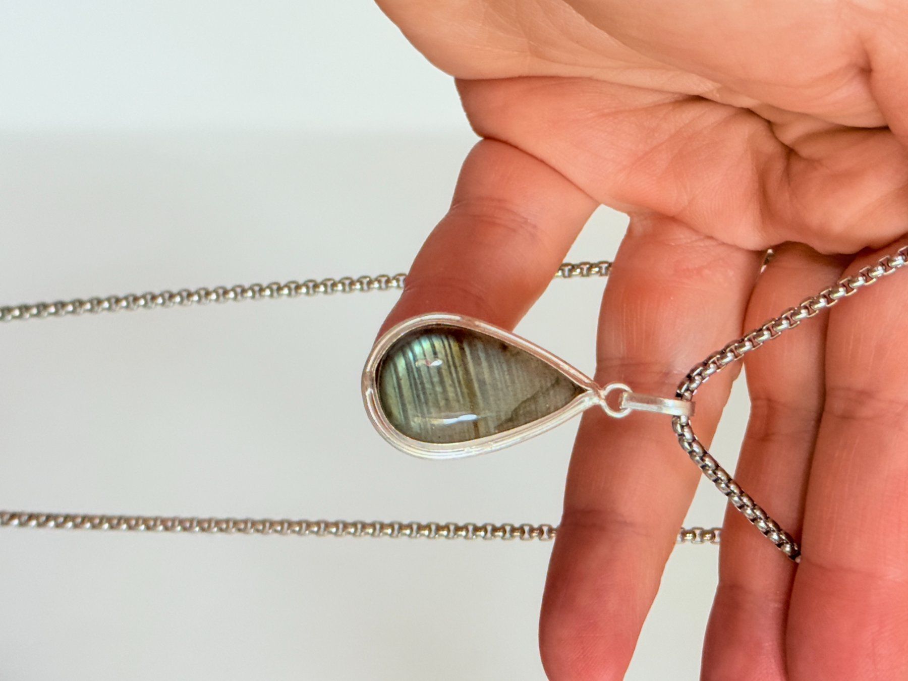 Catenine: Collier labradorite, élégant et tendance ✨ – Nuovo e nell'imballaggio originale da Genève venduto da AWWA 8