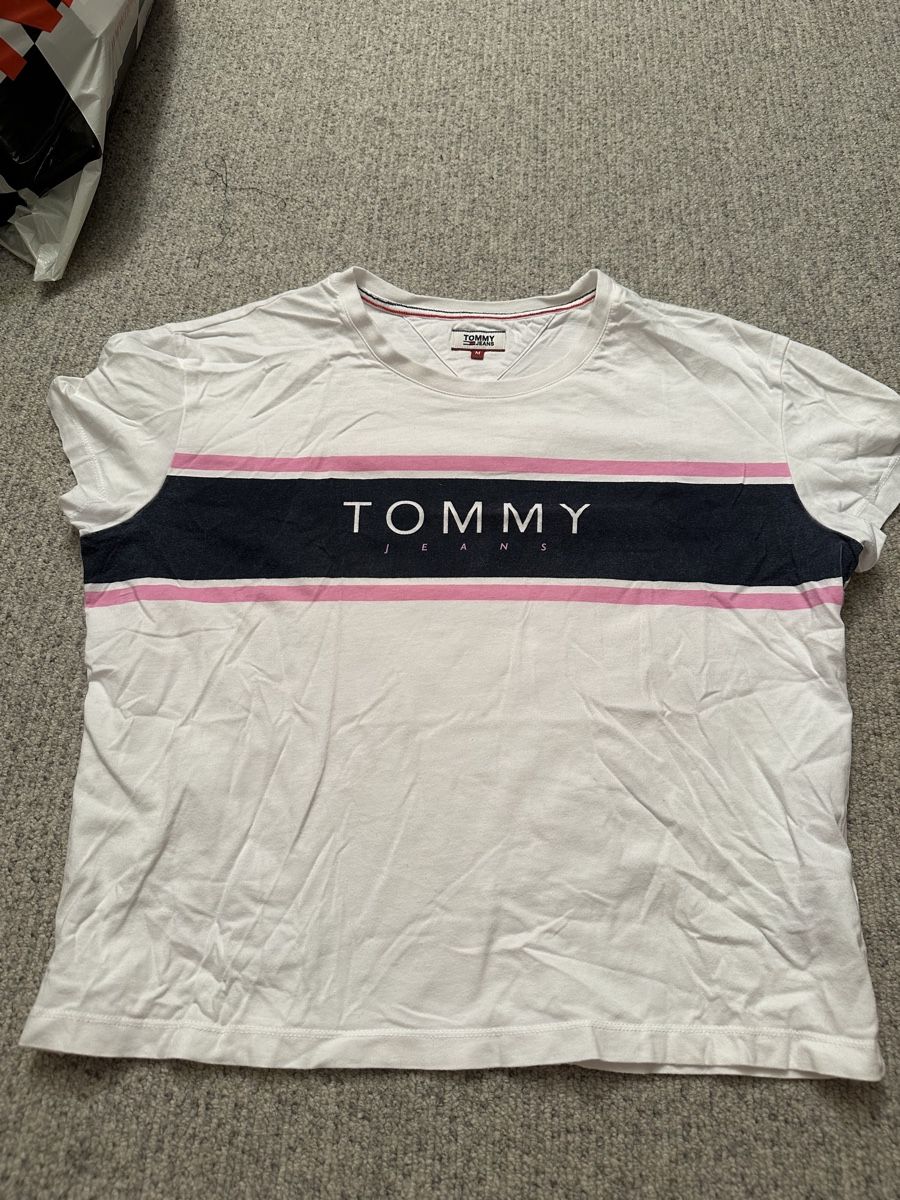 Tommy Hilfiger T-shirt: TOMMY JEANS T-SHIRT – Usato da Richterswil venduto da Tamtamgirl2