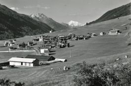 Gluringen  VS  im Goms   mit Weisshorn    um 1970