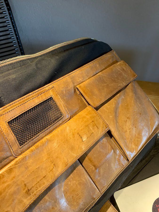 DKNY Borse: Sac Laptop Laptoptasche DKNY – Usato da Fribourg venduto da jimiJ13 5