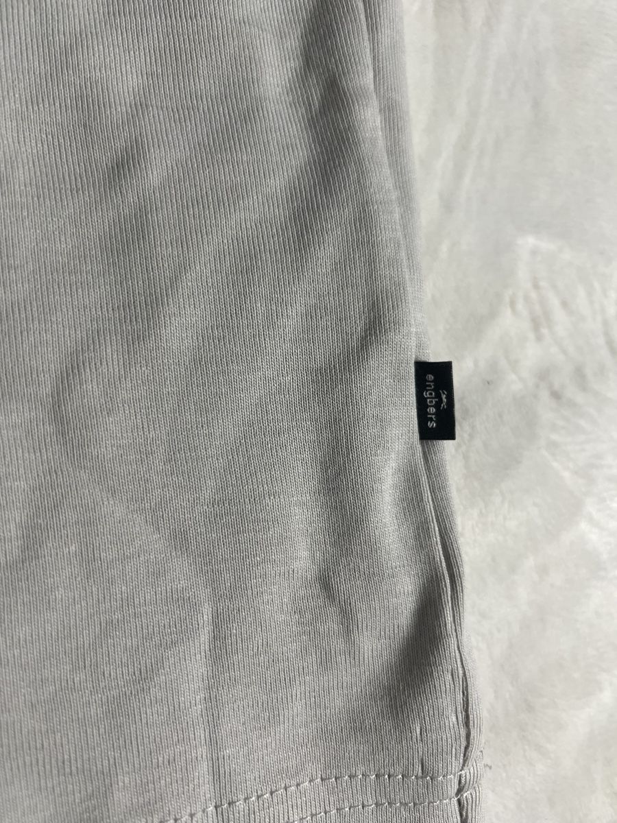 T-shirt: engbers grey t-shirt – Nuovo (secondo la descrizione) da St. Margrethen SG venduto da swiss_secondhand 2