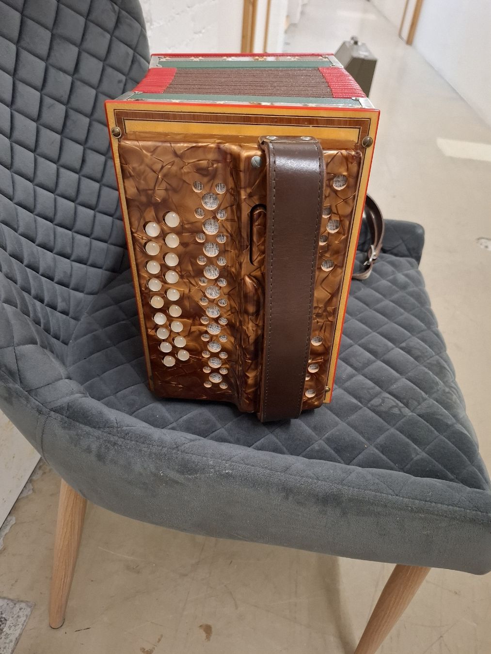 Eichhorn Instruments de musique: Eichhorn orgeli – D'occasion à Villeneuve par BibiVintage 1