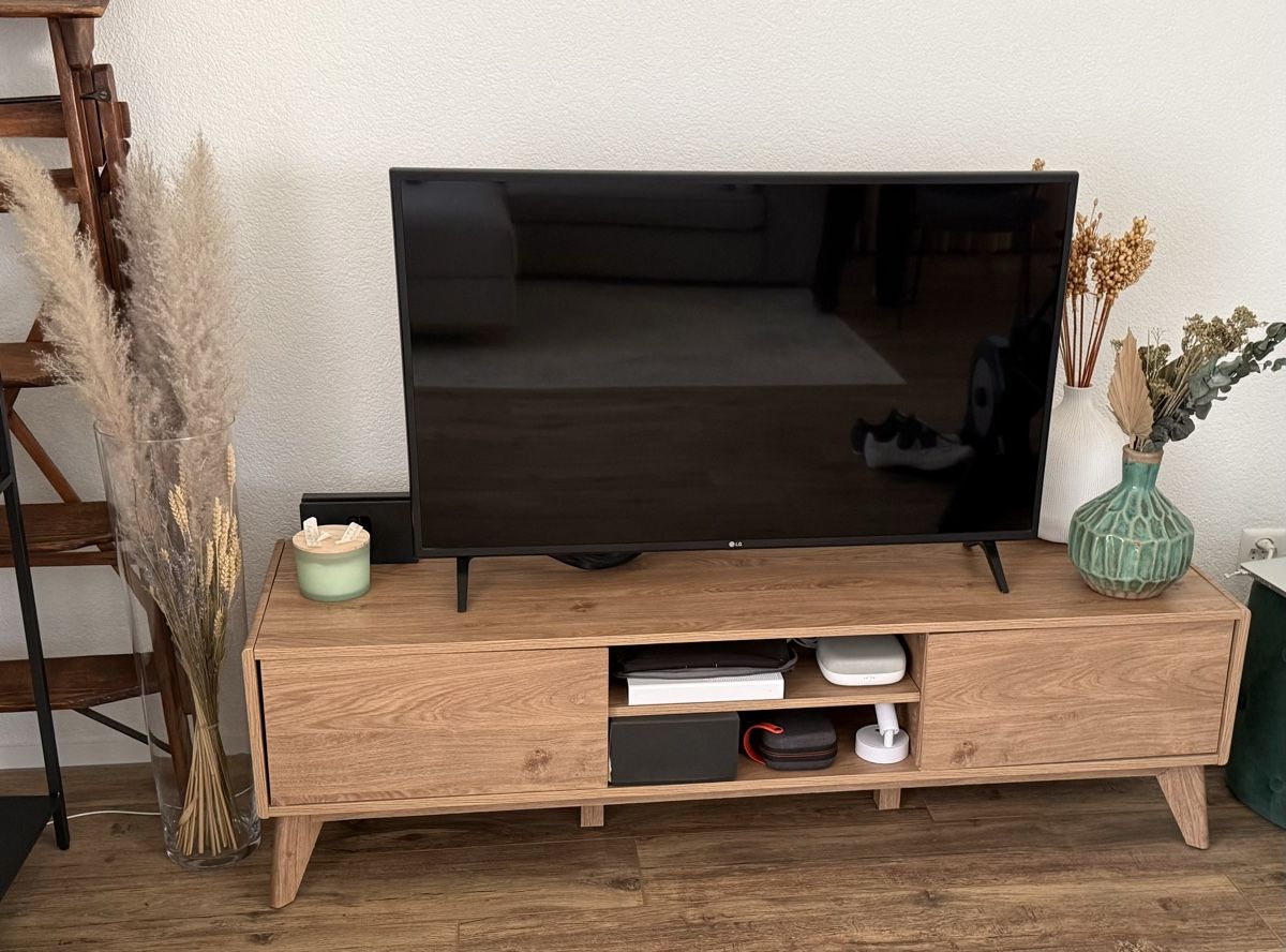 Conforama Meubles TV: TV Board – D'occasion à Wallisellen par rui_jtt7
