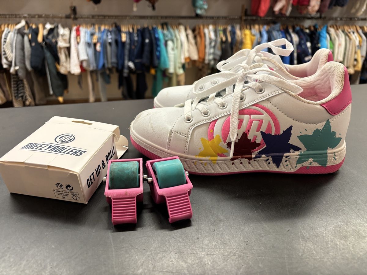 Schuhe für Mädchen: Breezyrollers Mädels, Grösse 37 – Gebraucht aus Büren an der Aare von Nikito2001