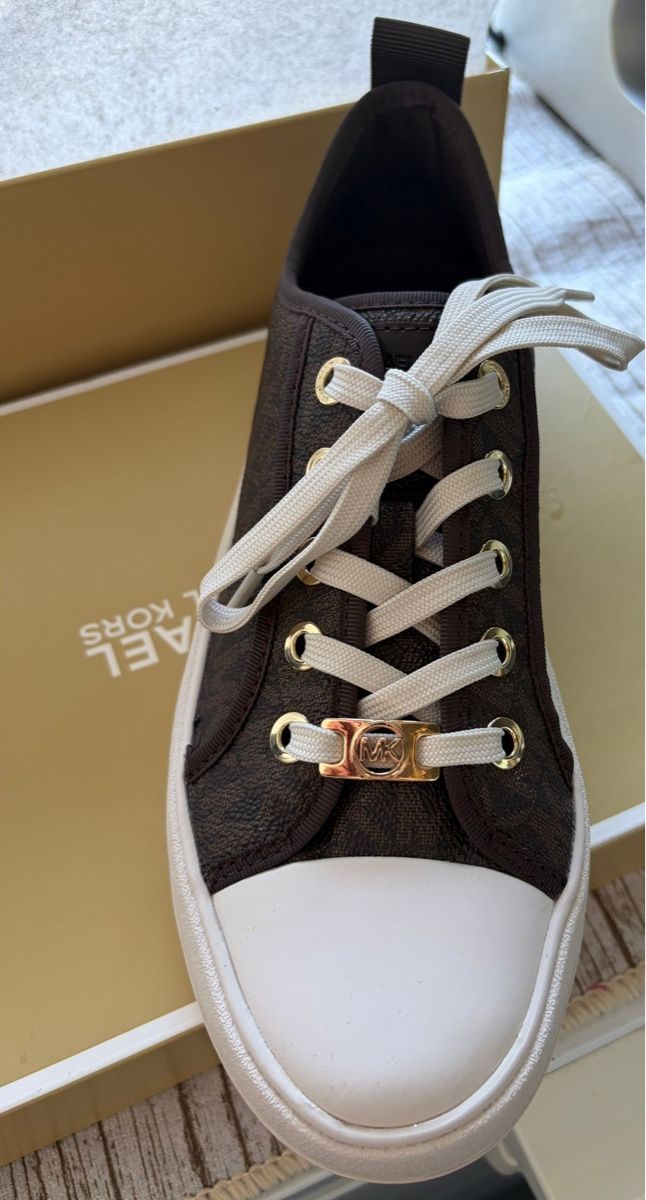 Michael Kors Damenschuhe: Michael Kors Evy Damen Schuhe – Neu (gemäss Beschreibung) aus Zürich von tol_jnh2 1