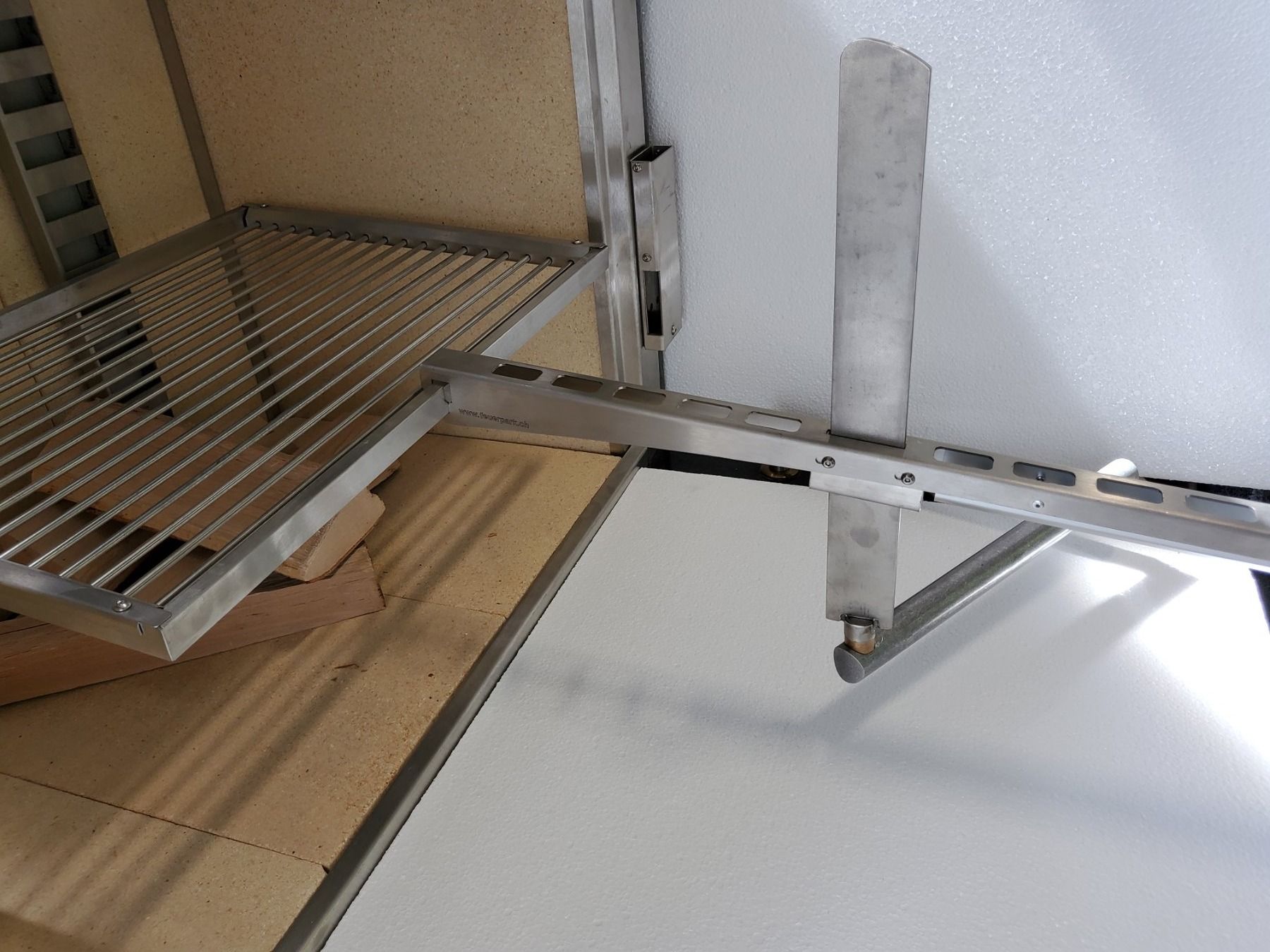 Griglie: Grillrost nach Mass, Grillsystem aus der Schweiz – Nuovo e nell'imballaggio originale da Einsiedeln venduto da Jaeggi-Gartenfeuer 5