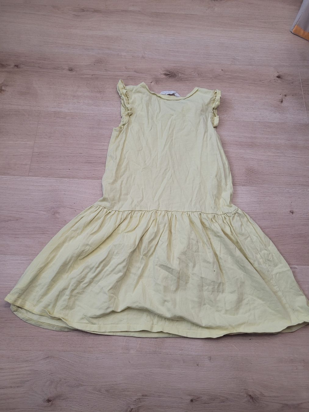 Robes et jupes: Kleid 134/140 – D'occasion à Lupsingen par sta_wgg5 4