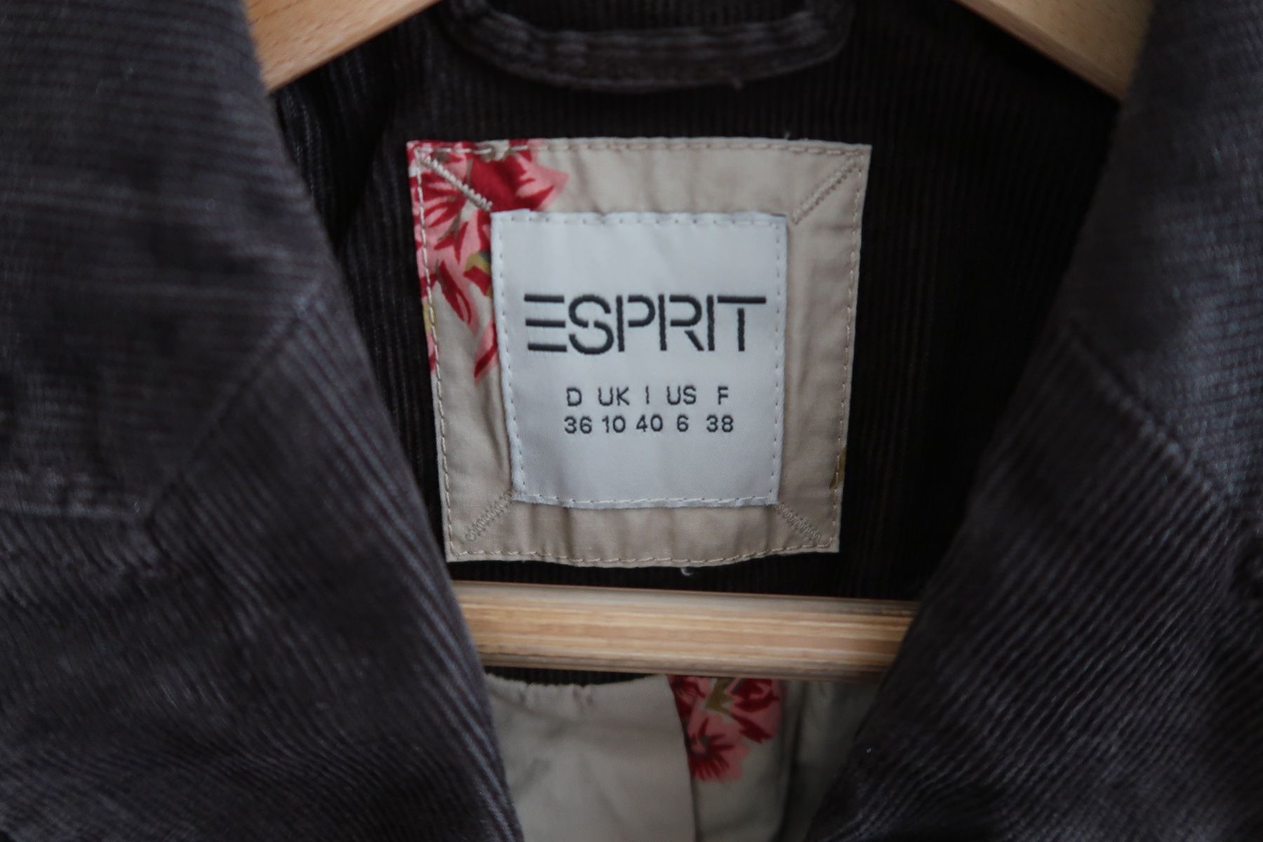 Esprit Giacche: ESPRIT - Blazer - 36 – Nuovo (secondo la descrizione) da Lausanne venduto da Etoile96 3
