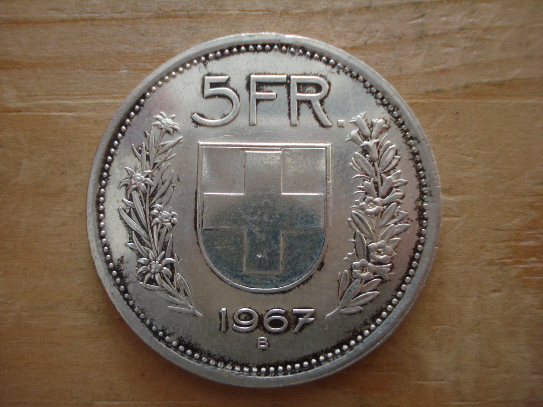 Tutti le monete: (N4) 5 Franken 1967 UNZ – Usato da Erlach venduto da Net-Coins