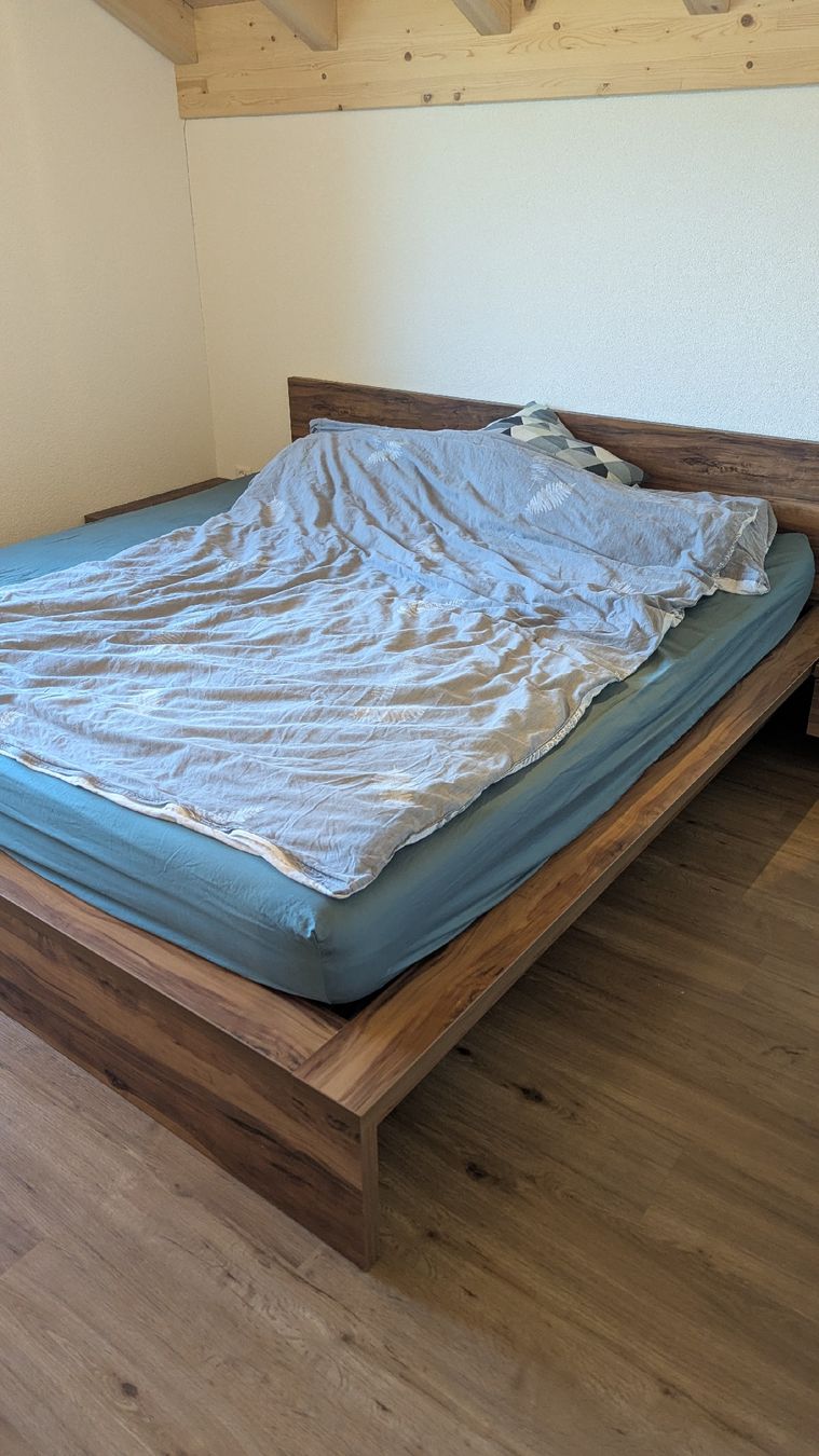 Letti: Bett 180x200 – Usato da Sattel venduto da Jenny.troxler