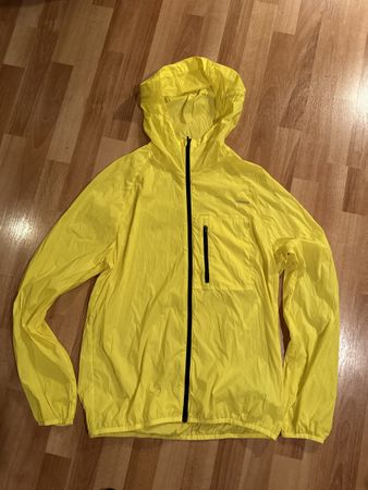 Converse Jacke Gr. M gelb ganz dünn - Windjacke