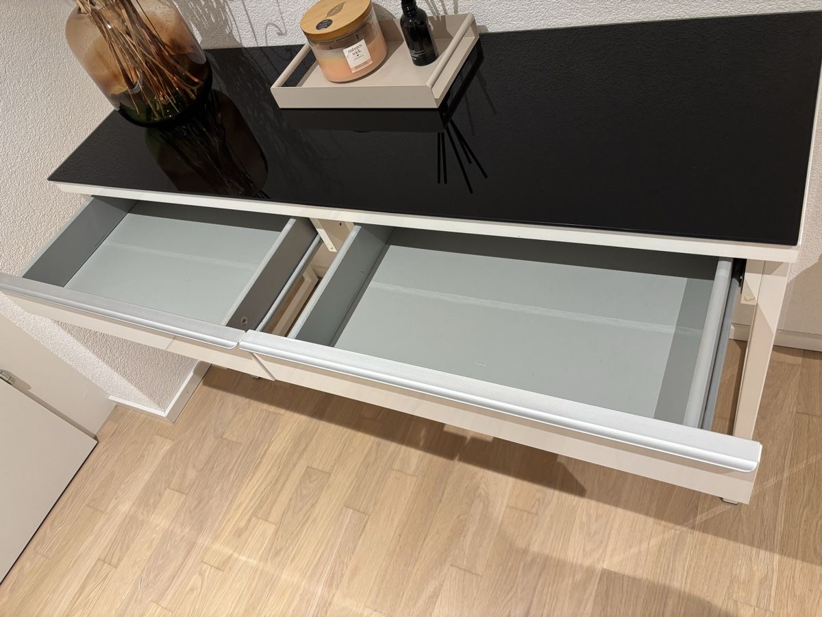 Tavoli: Moderner Konsolentisch / Schreibtisch mit 2 Schubladen – Usato da Geroldswil venduto da ele_7hkp 4