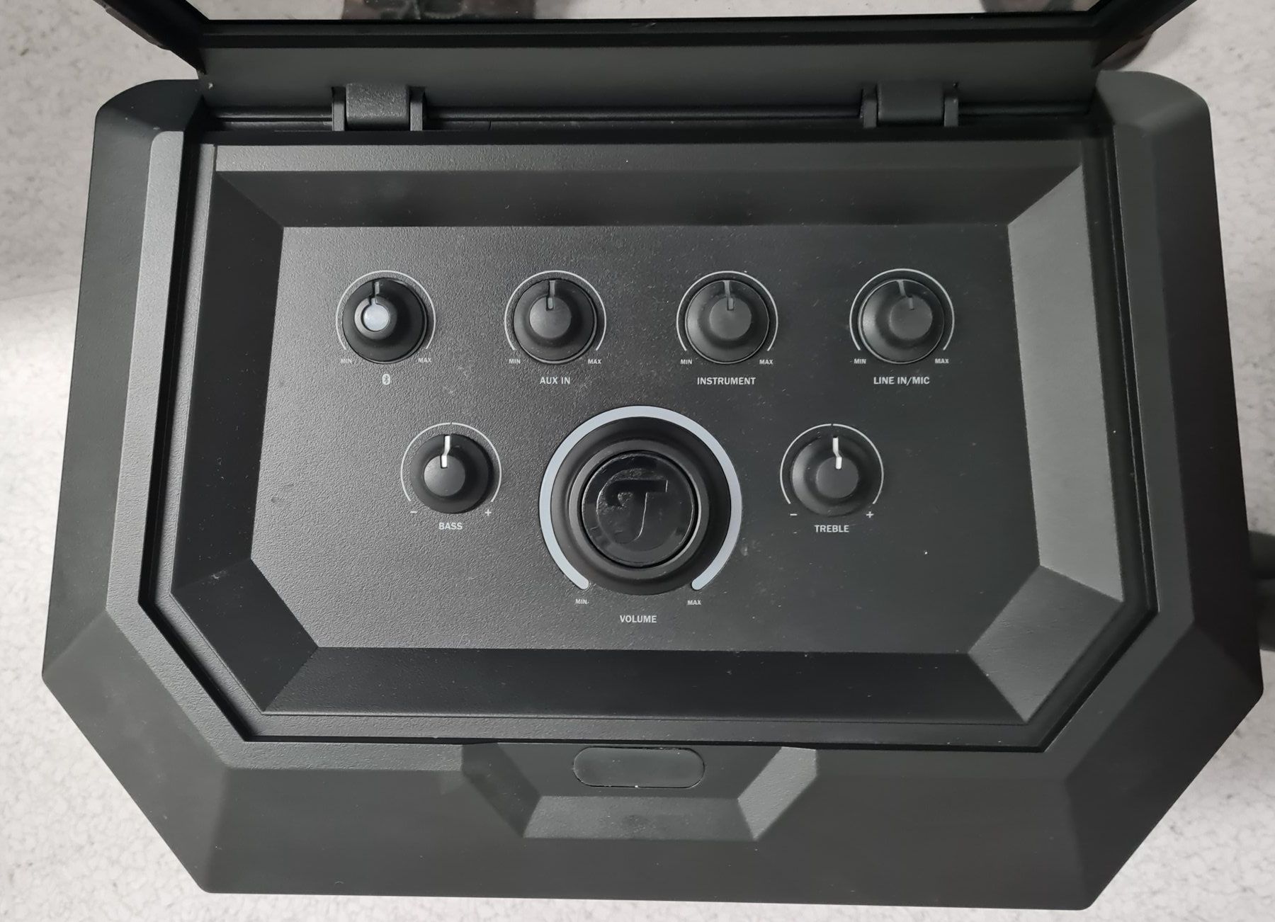 Teufel Haut-parleurs: Teufel Rockster Air Bluetooth Lautsprecher – Défectueux à Horw par Arta20000 3