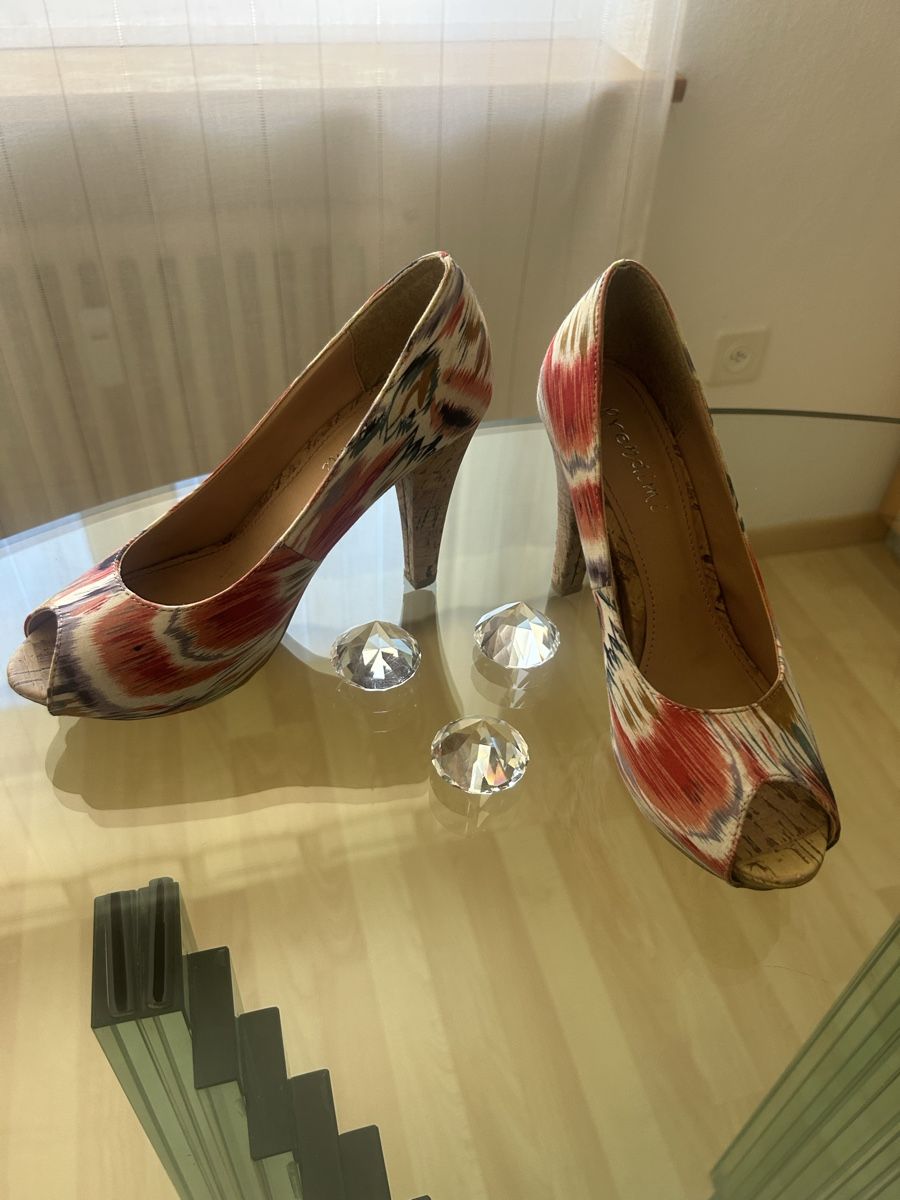 Scarpe da donna: High Heels  – Usato da Bottighofen venduto da Kucki-2003