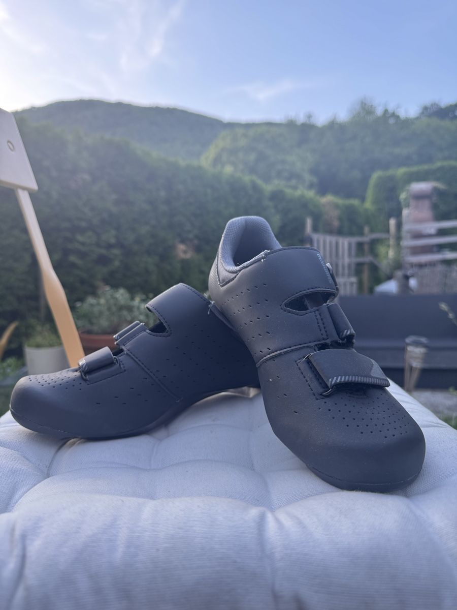 Shimano Scarpe da uomo: Scarpe shimano n.40 – Nuovo e nell'imballaggio originale da Medeglia venduto da tan_h9bz