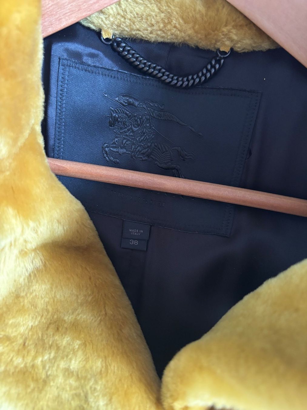 Burberry Cappotti: BURBERRY PRORSUM  Lammfellmantel IT38, 34 – Nuovo (secondo la descrizione) da Herrliberg venduto da mayfi 8