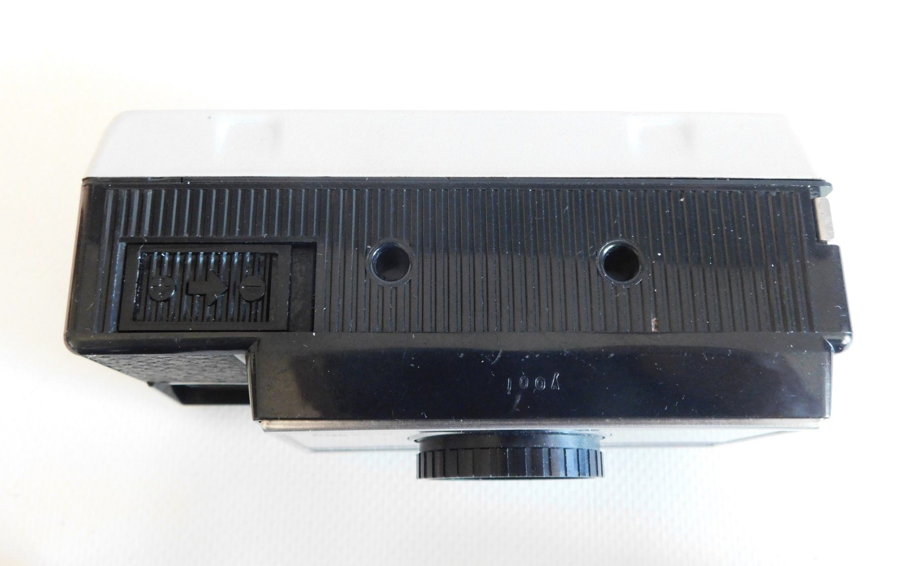 Kodak Fotocamera: Kodak Instamatic 224 1965er – Usato da Emmenbrücke venduto da Ulisse-22 5