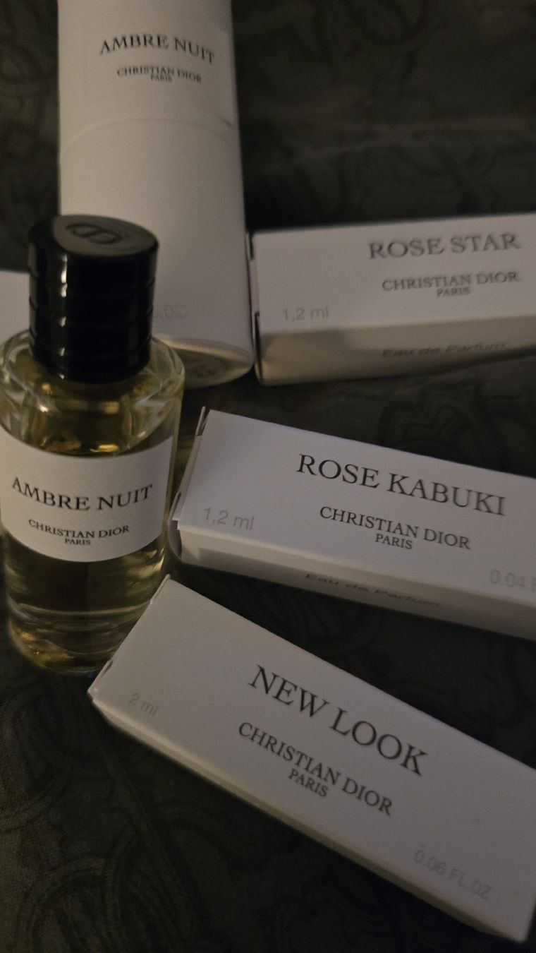 Dior Profumi & Eau de Toilette: Dior Privee Parfumminiatur 10 ml  – Nuovo (secondo la descrizione) da wallisellen venduto da funkelsternchen5 1