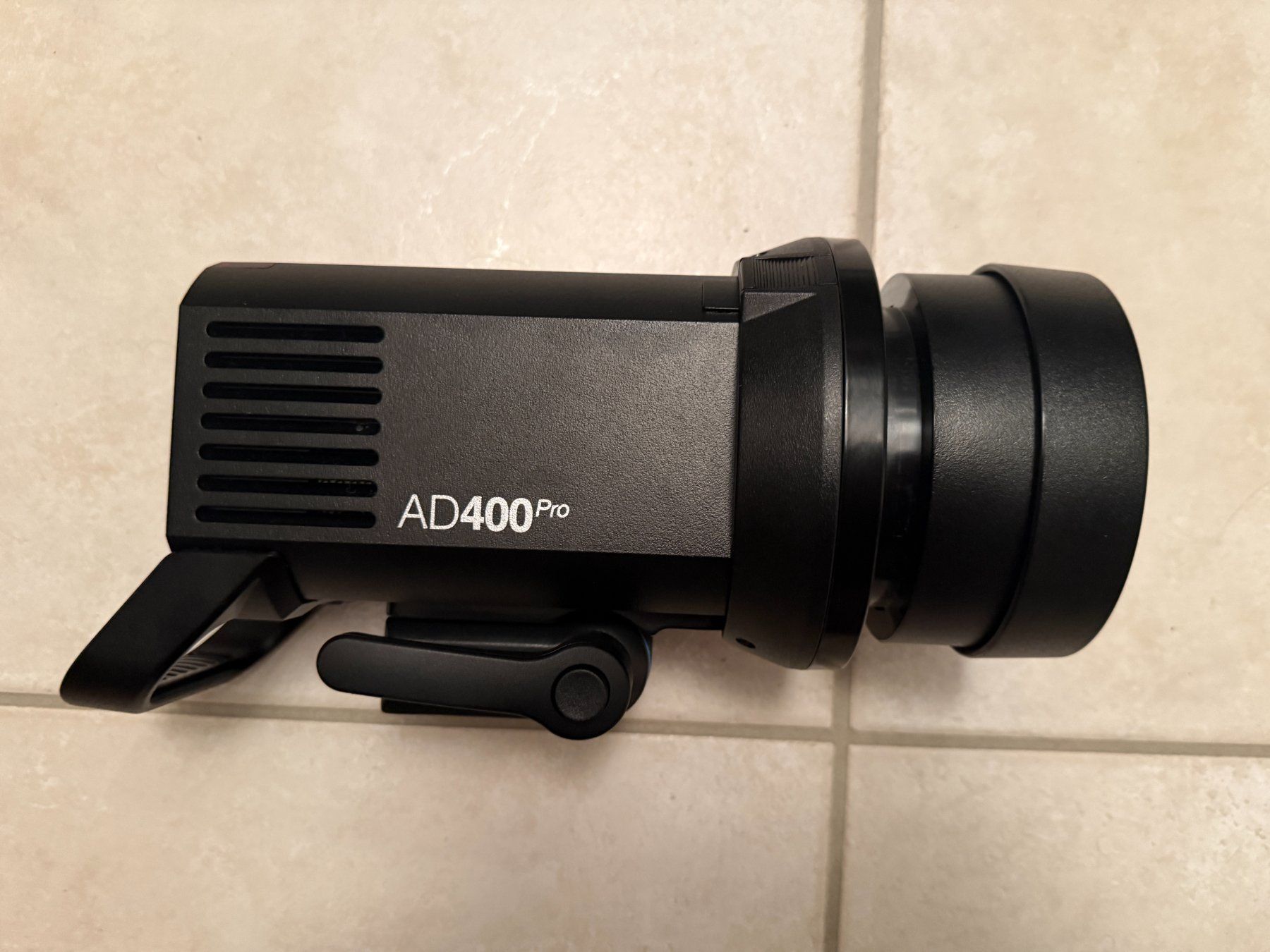 Godox Flash: Godox AD400 Pro Fotoblitz – Nuovo (secondo la descrizione) da Wetzikon ZH venduto da leandroma 2