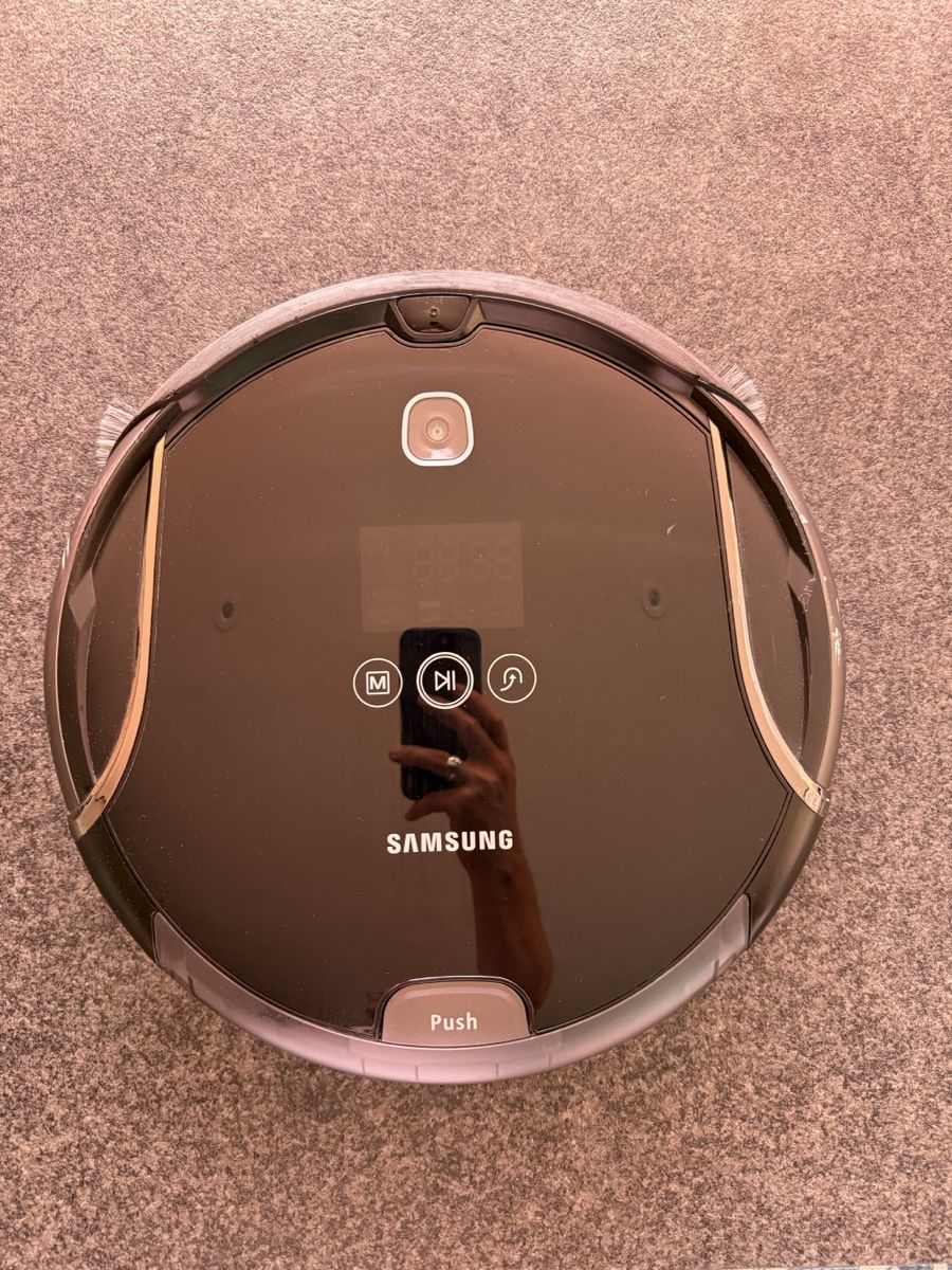 Samsung Staubsauger & Zubehör: Samsung Saugroboter – Gebraucht aus Appenzell von Rebro