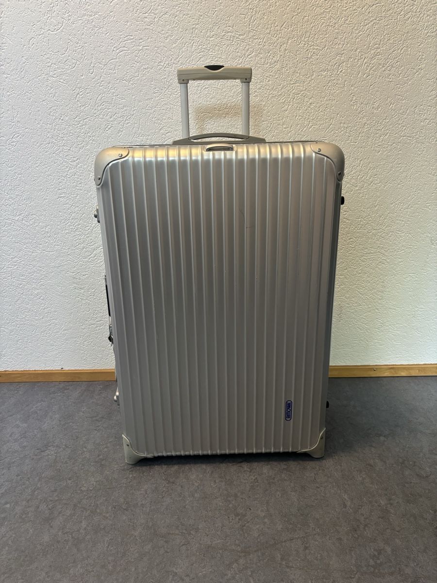 Rimowa Valigie: RIMOWA 60L KOFFER – Usato da Turgi venduto da AJ5300 1