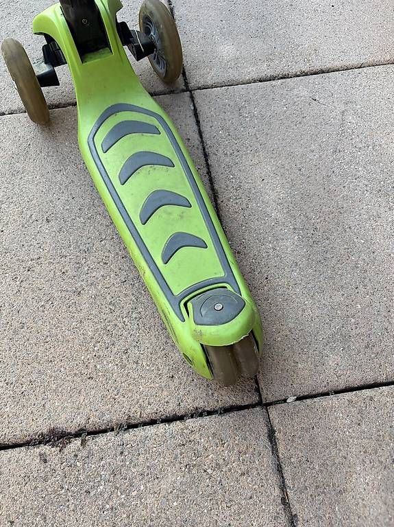 Kickboard: Kinder Trottinette  – Usato da Heimberg venduto da Turbohebu 1