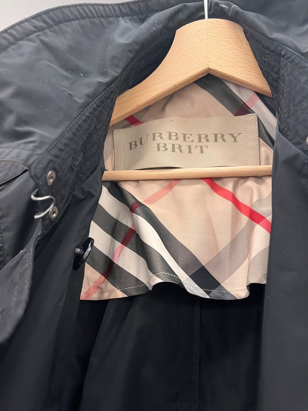 Burberry Cappotti: Burberry Brit Trenchcoat – Usato da Schinznach-Bad venduto da a-girl 1