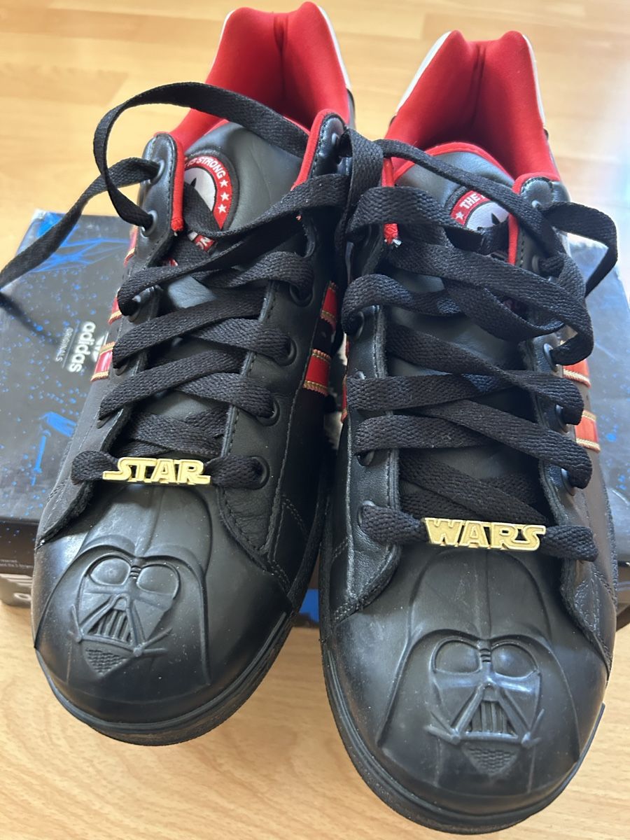 Adidas Scarpe da uomo: Adidas Star Wars 46 – Nuovo e nell'imballaggio originale da Zinal venduto da djpooyen